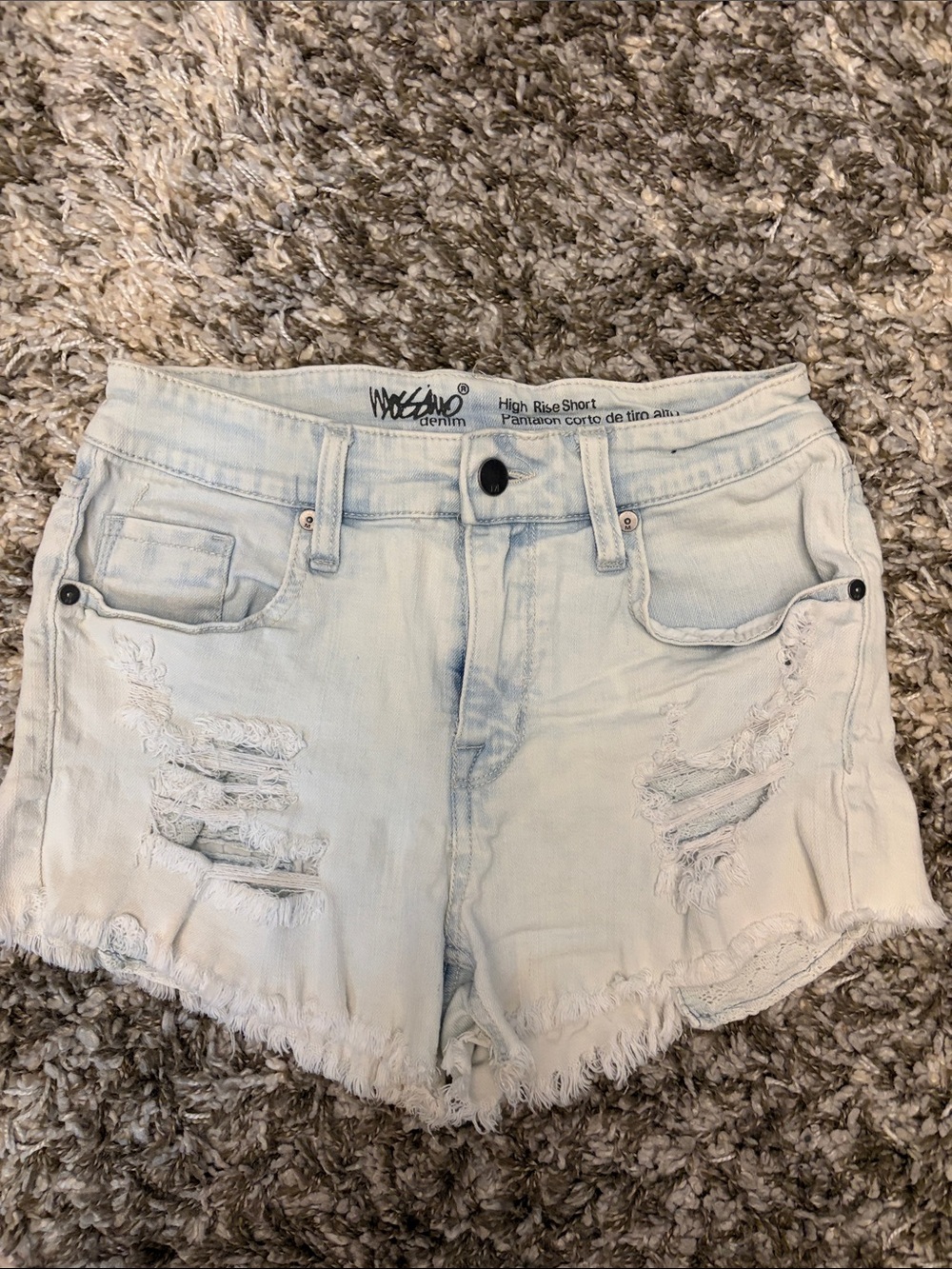 Wassano  Light Wash Distressed Denim Shorts - Very Light Blue size 4/27